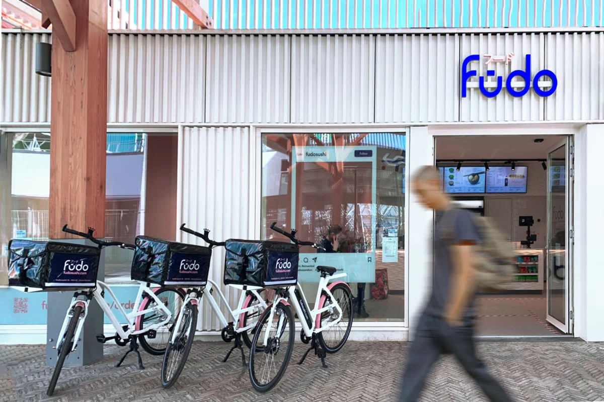 fudo-sushi – Fūdo Sushi brand detail — applied identity close-up