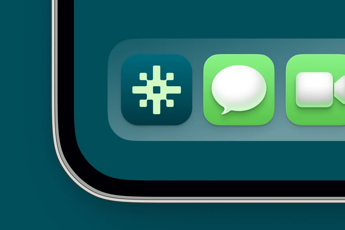scorecard – AiSC Scorecard app icon in an iPhone dock beside Messages and FaceTime